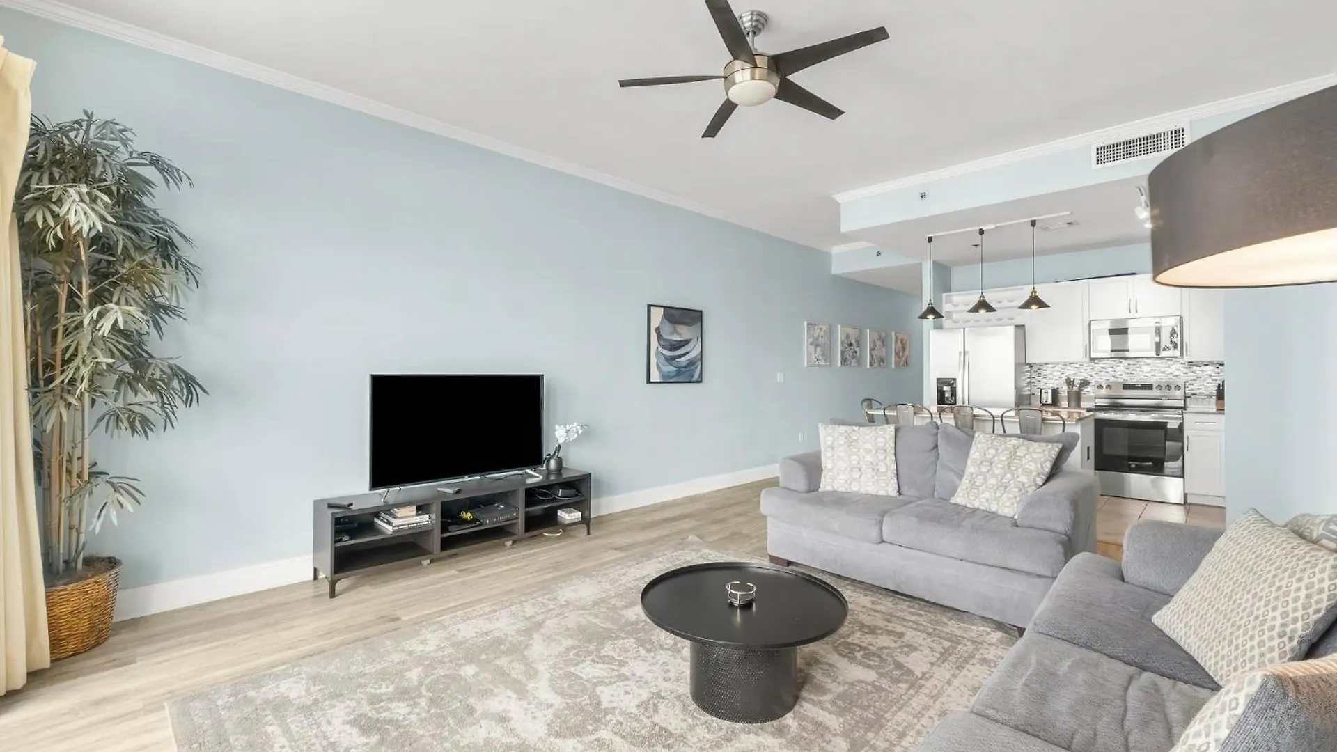 Laketown Wharf #2111 By Nautical Properties Panama City Beach